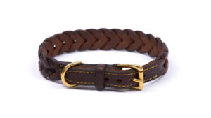 Traditionelle geflochtene Halsband
